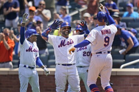 Alonso hits game-ending HR, Mets sweep Nats in doubleheader