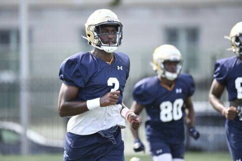 Navy football hopes to bounce back after offense sputtered in 2020