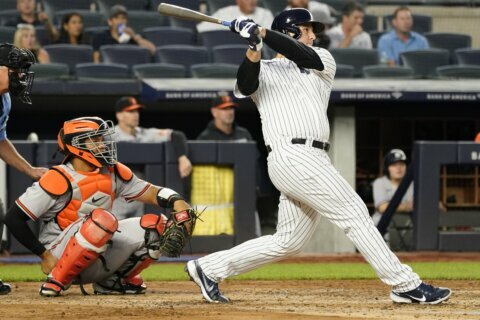 Rizzo delivers again for new team, Yankees rout Orioles 10-3
