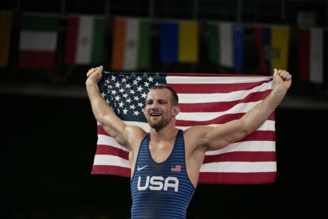 American Taylor beats Iran’s Yazdani for wrestling gold