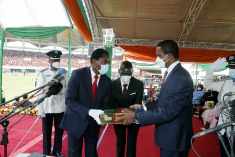 Zambians cheer inauguration of new leader Hakainde Hichilema