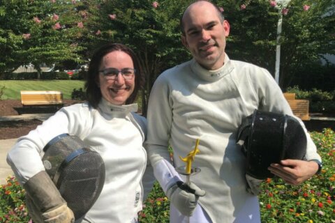 DC doctors bring home medals from fencing national championships