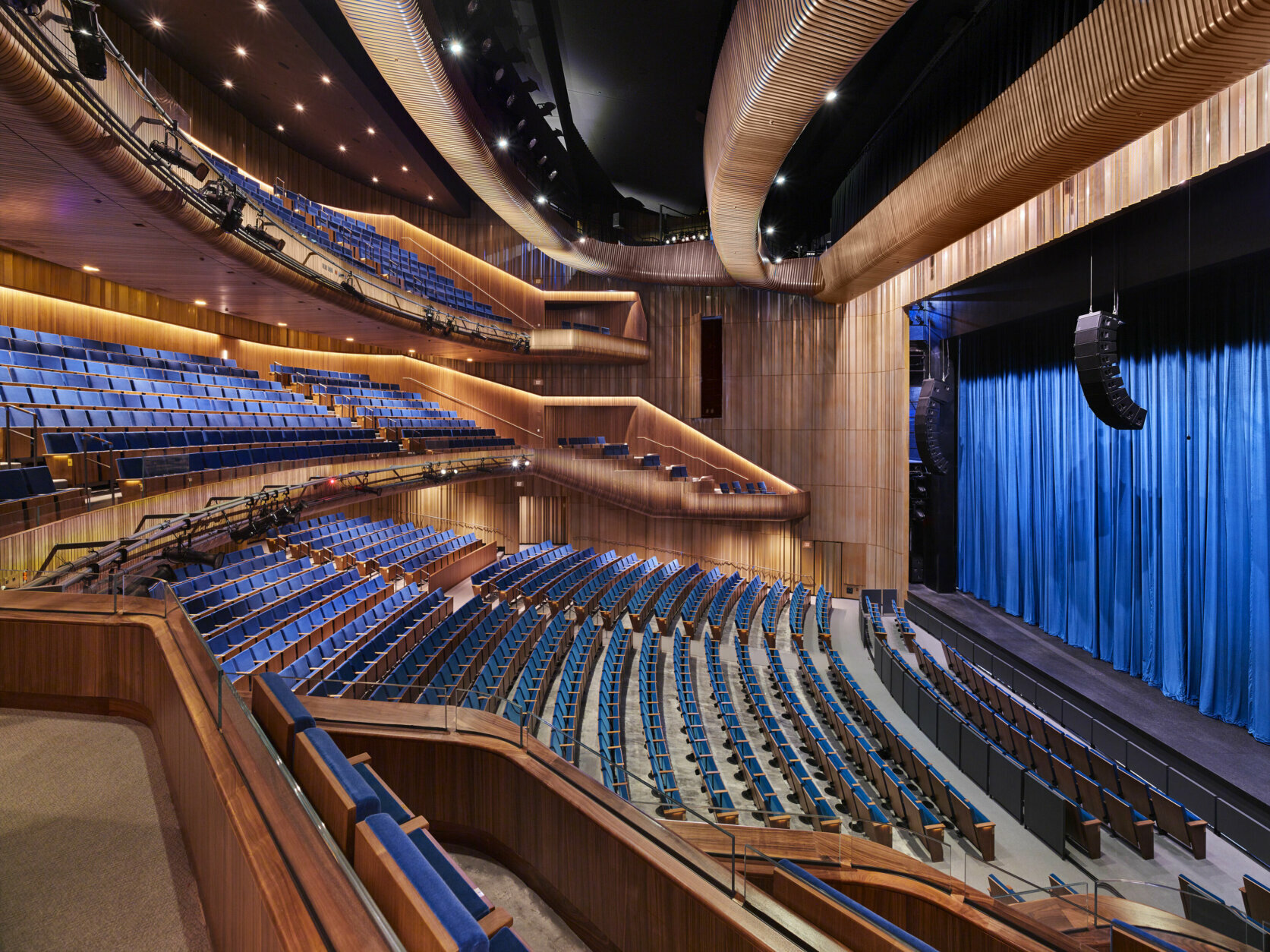 <p>The Main Theater of Capital One Hall. (Courtesy of HGA/Alan Karchmer)</p>
