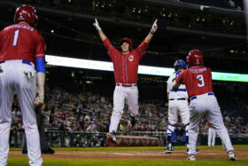 Republicans edge Democrats 13-12 in Congressional Baseball Game