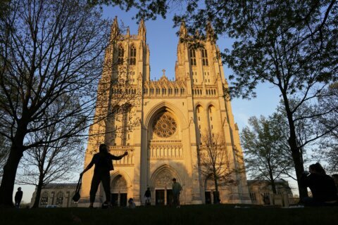 Washington National Cathedral rings bell 1,000 times for COVID-19 deaths