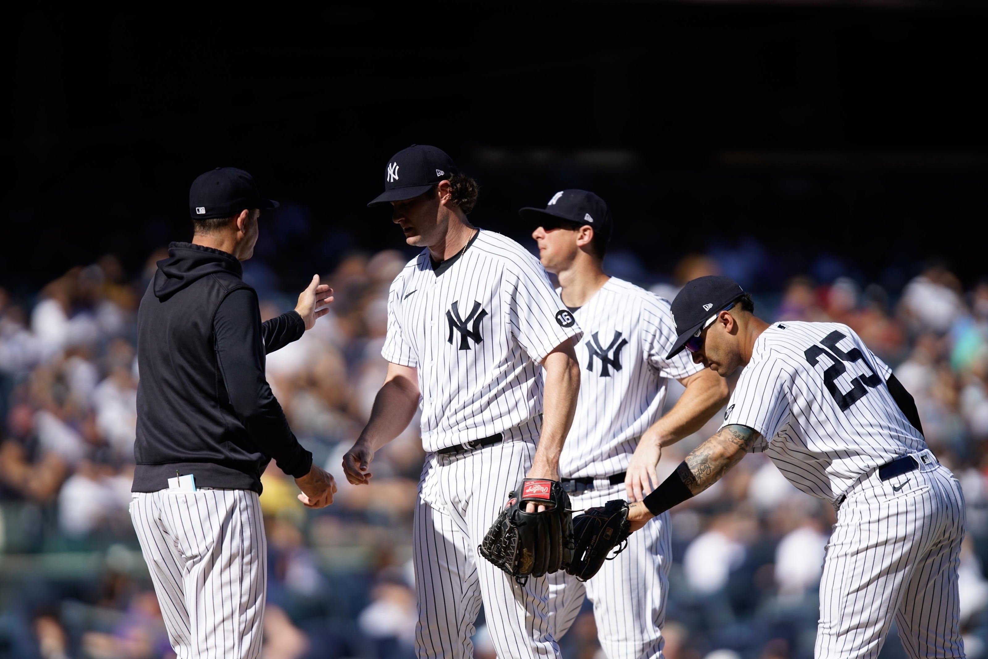 Luis Severino gets first big league win as Yankees beat Indians