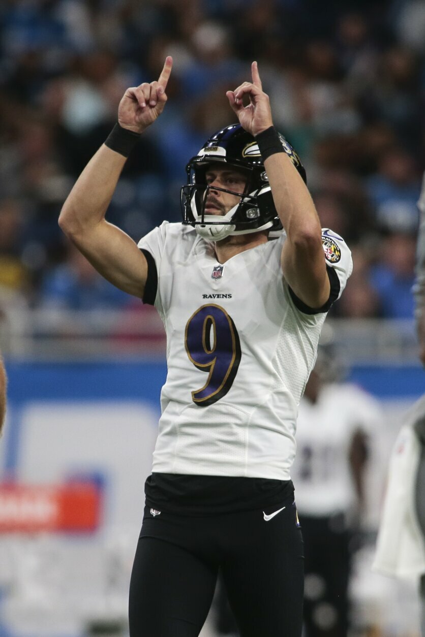 Baltimore Ravens kicker Justin Tucker (9) reacts to kicking a 39-yard field goal against the Detroit Lions in the first half of an NFL football game in Detroit, Sunday, Sept. 26, 2021. (AP Photo/Tony Ding)