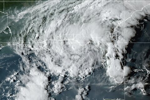Mindy dumps rain on SC and GA coast, moves off into Atlantic