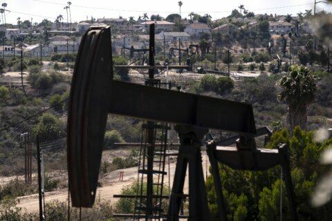 California proposes new oil drilling ban near neighborhoods