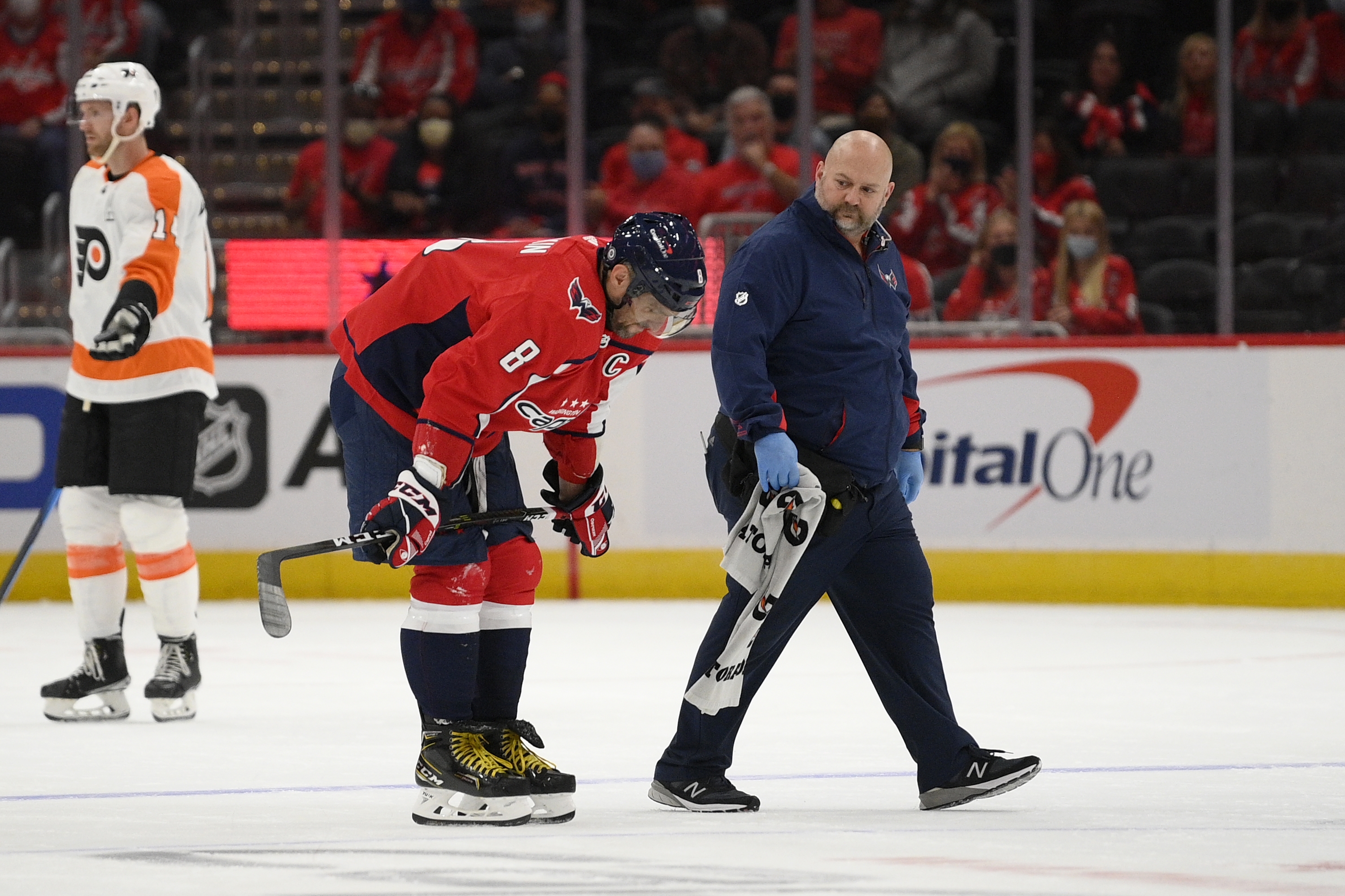 Alex Ovechkin injured in Capitals 