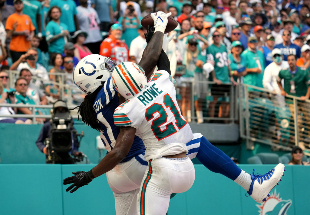 <p><em><strong>Colts 27</strong></em><br />
<em><strong>Dolphins 17</strong></em></p>
<p>I know they were playing with a backup quarterback going against his former team, but Miami shouldn&#8217;t get beaten so soundly at home by a talented-yet-winless team riding Mo Alie-Cox.</p>
