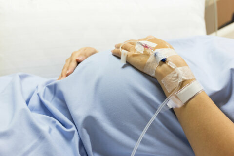 Studies show COVID-19 worsens pregnancy complication risk