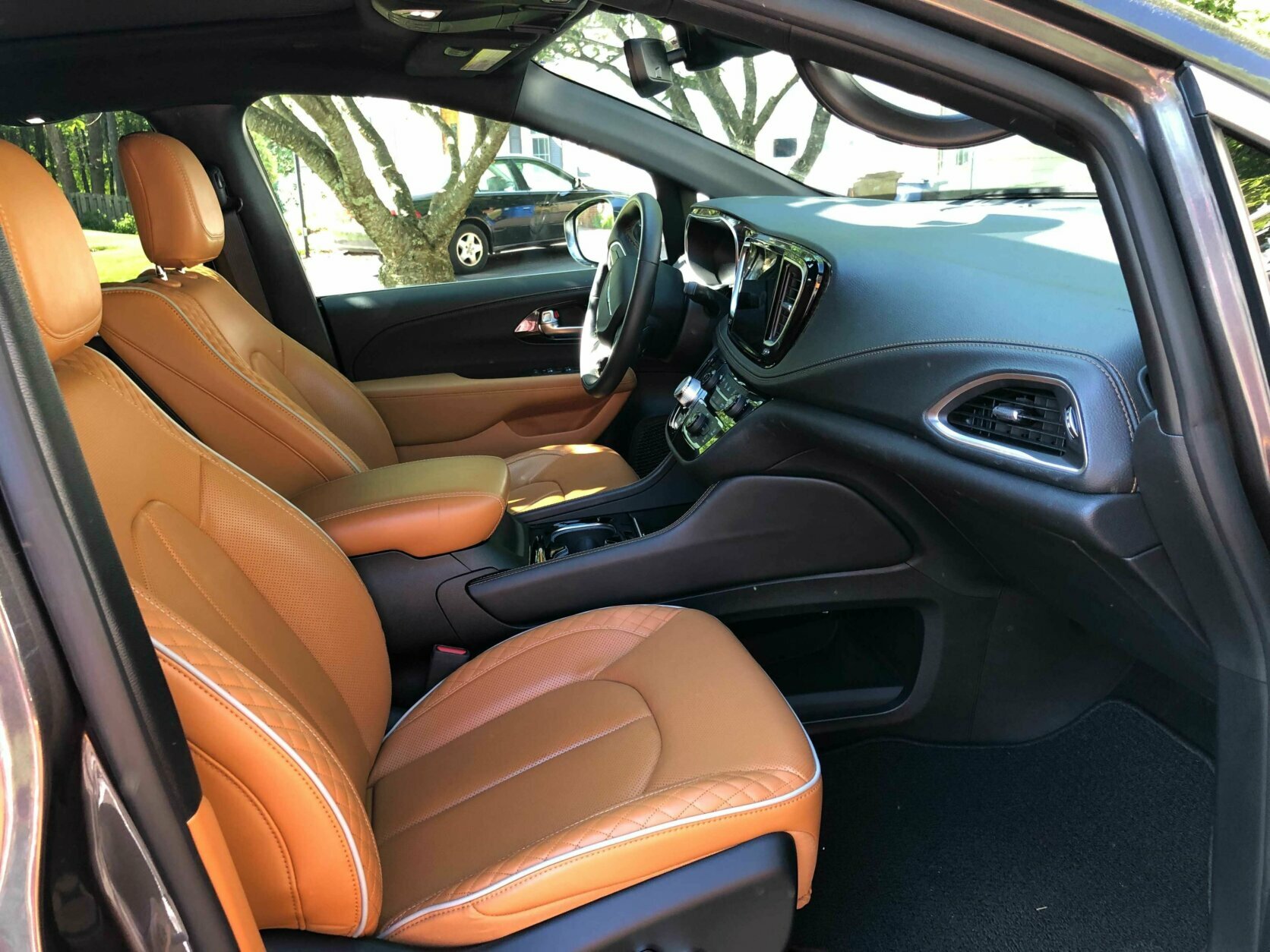 <p>The new version takes its premium level seriously with rich-feeling Nappa leather that covers the seats and a suede headliner. Together they give it a more upscale look.</p>
