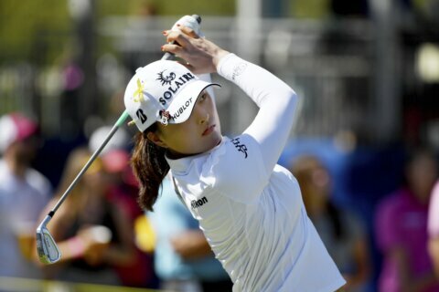 Inbee Park, Jin Young Ko tied at the top in ShopRite LPGA