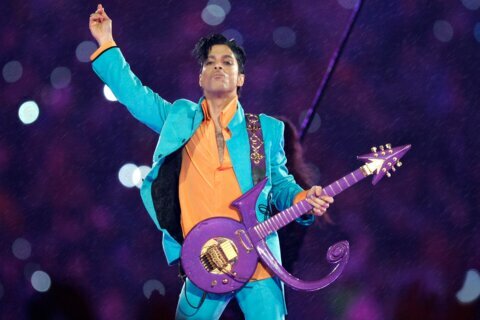 First steps made in Congress to honor pop superstar Prince