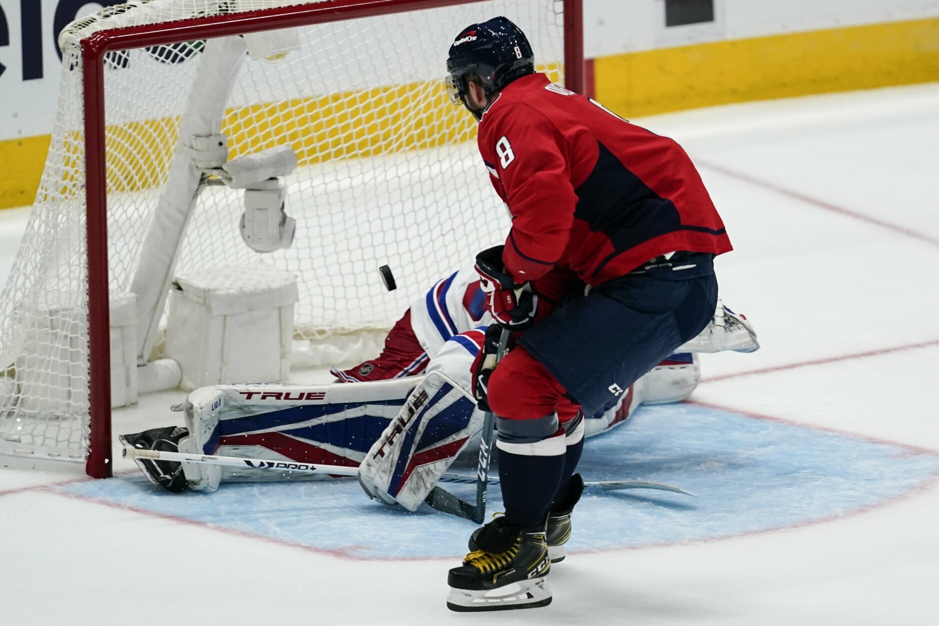 Rangers advance in OT on Stepan's goal, beat Capitals 2-1 – Daily News