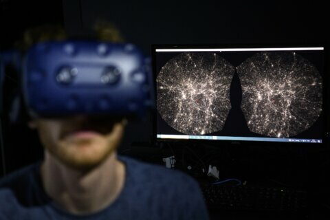 Big picture, big data: Swiss unveil VR software of universe