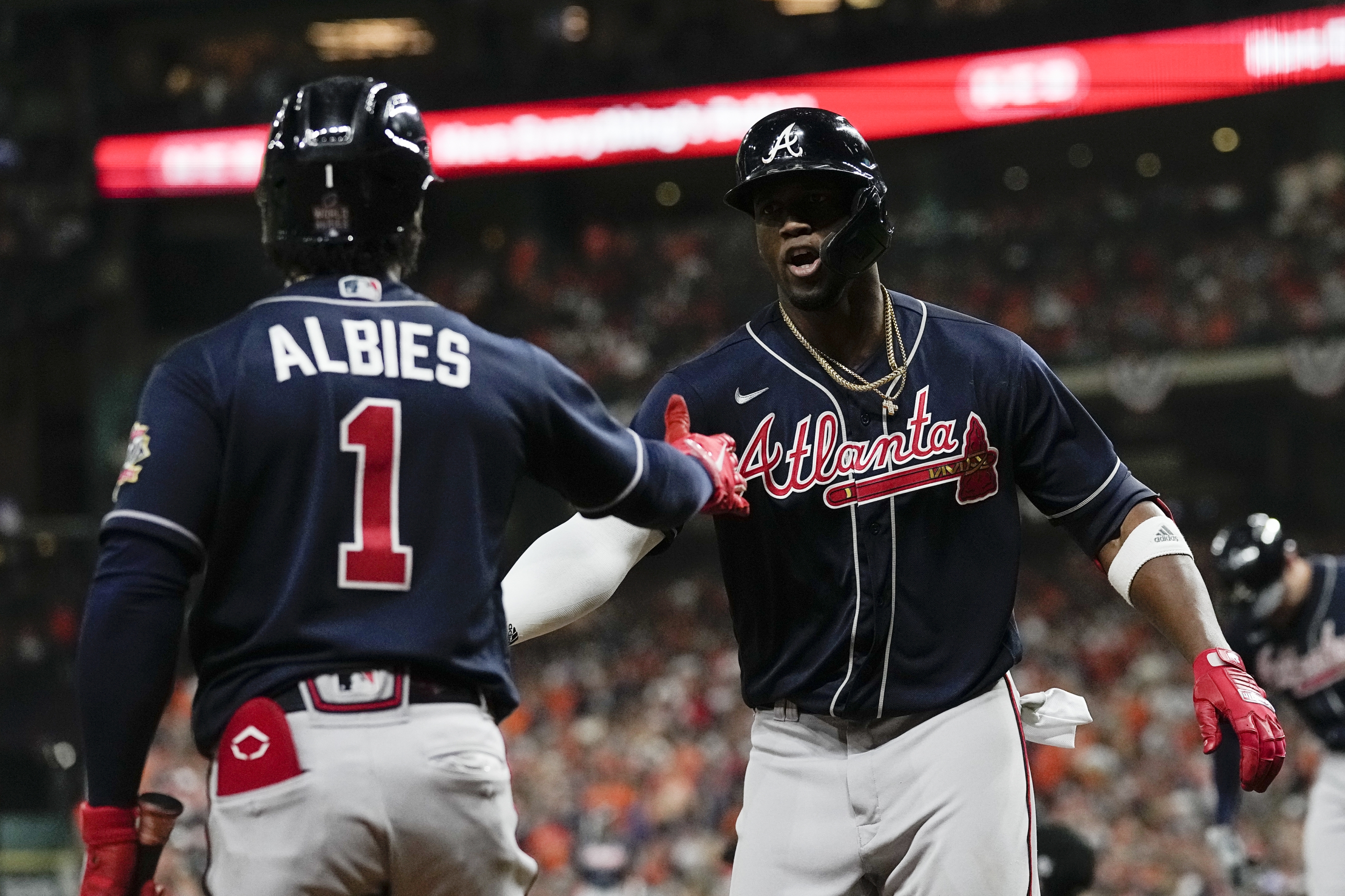 Braves' Chipper Jones reveals swing he's working with Michael