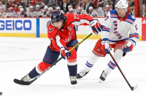 Capitals juggling lineup decisions without injured T.J. Oshie