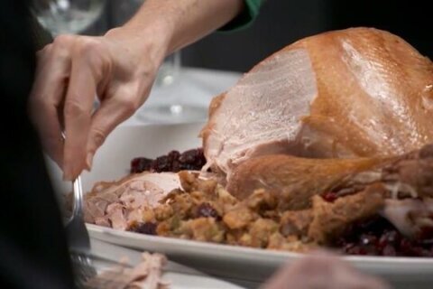 Tips for enjoying a healthy Thanksgiving meal