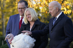 PHOTOS: President Biden pardons turkeys Peanut Butter and Jelly