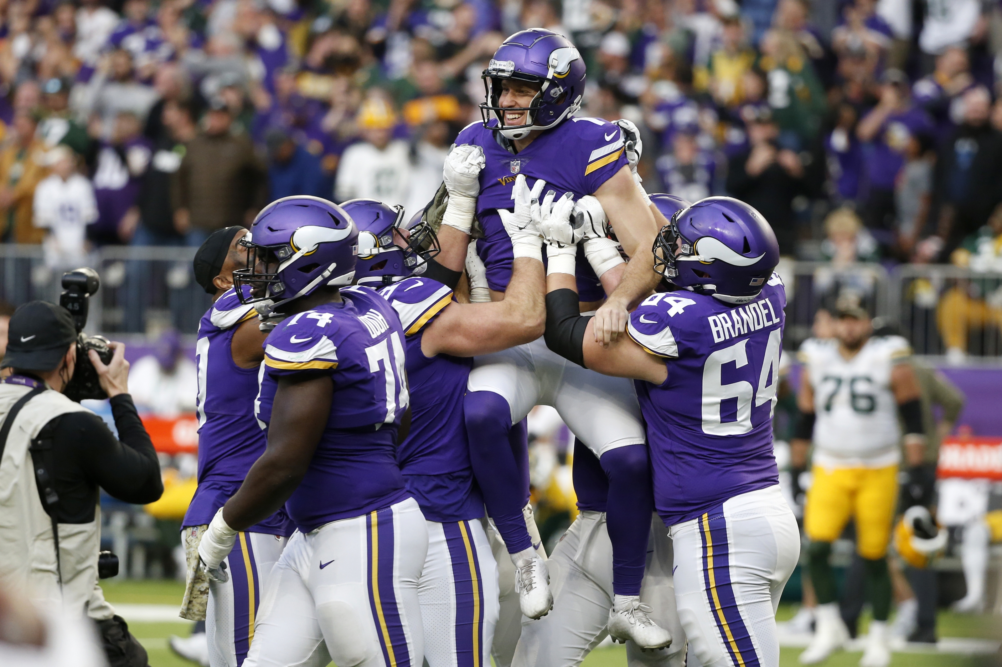 Vikings win on walk-off field goal, 34-31 over Packers