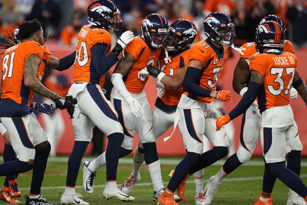 Broncos’ win over Chargers tightens up competitive AFC West