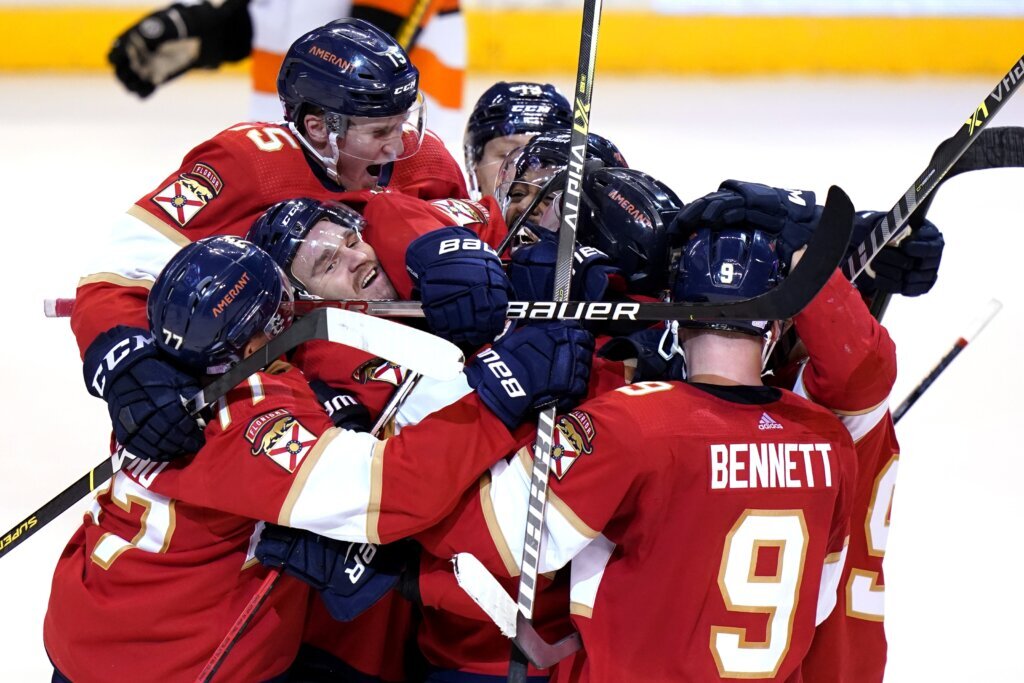 Ekblad lifts Panthers 2-1 over Flyers in record-tying win