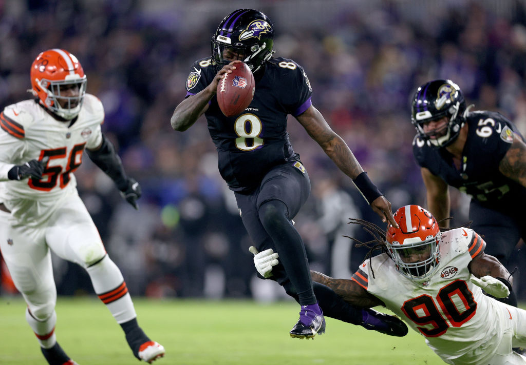 <p><em><strong>Browns 10</strong></em><br />
<em><strong>Ravens 16</strong></em></p>
<p>I know Lamar Jackson&#8217;s four interceptions look bad but he otherwise carried the offense with Baltimore&#8217;s lone touchdown and 233 of its 303 yards to sufficiently complement a defense that <a href="https://twitter.com/Jake_Trotter/status/1465160518050721792?s=20" target="_blank" rel="noopener">made Nick Chubb a non-factor</a> for a Cleveland rushing attack held to just 40 yards on 17 attempts.</p>
<p>Don&#8217;t look now, but Baltimore is 8-3 and in position to force the road to the Super Bowl to come through the Bank.</p>
