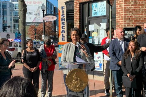Grant aims to bring more restaurants to some DC neighborhoods