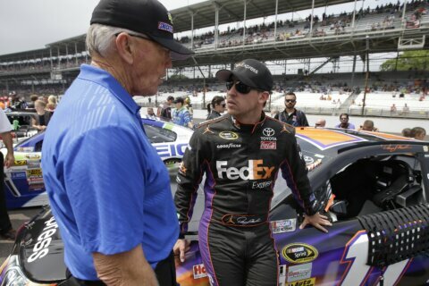 Column: Time for Hamlin to put up or shut up in title race