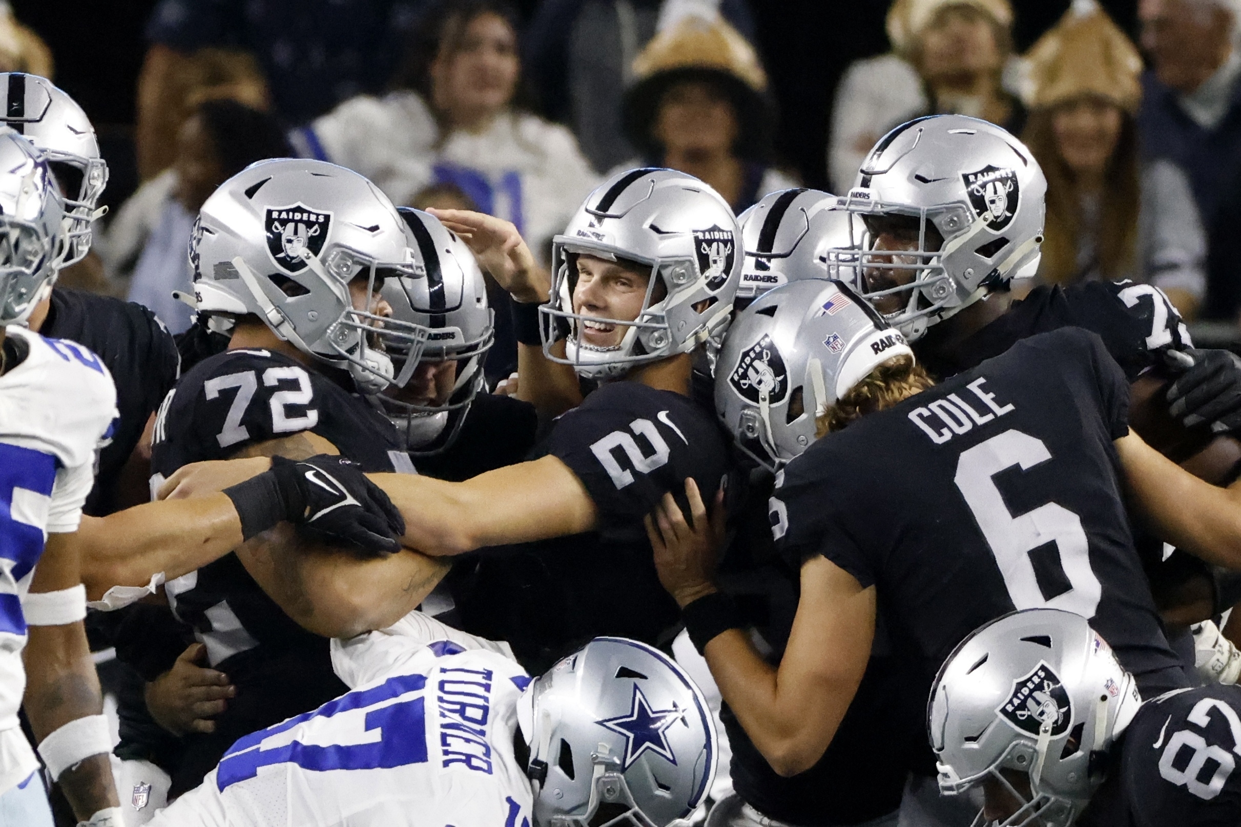 Cowboys lose Thanksgiving game to Raiders, 36-33 in OT, fall to 7-4