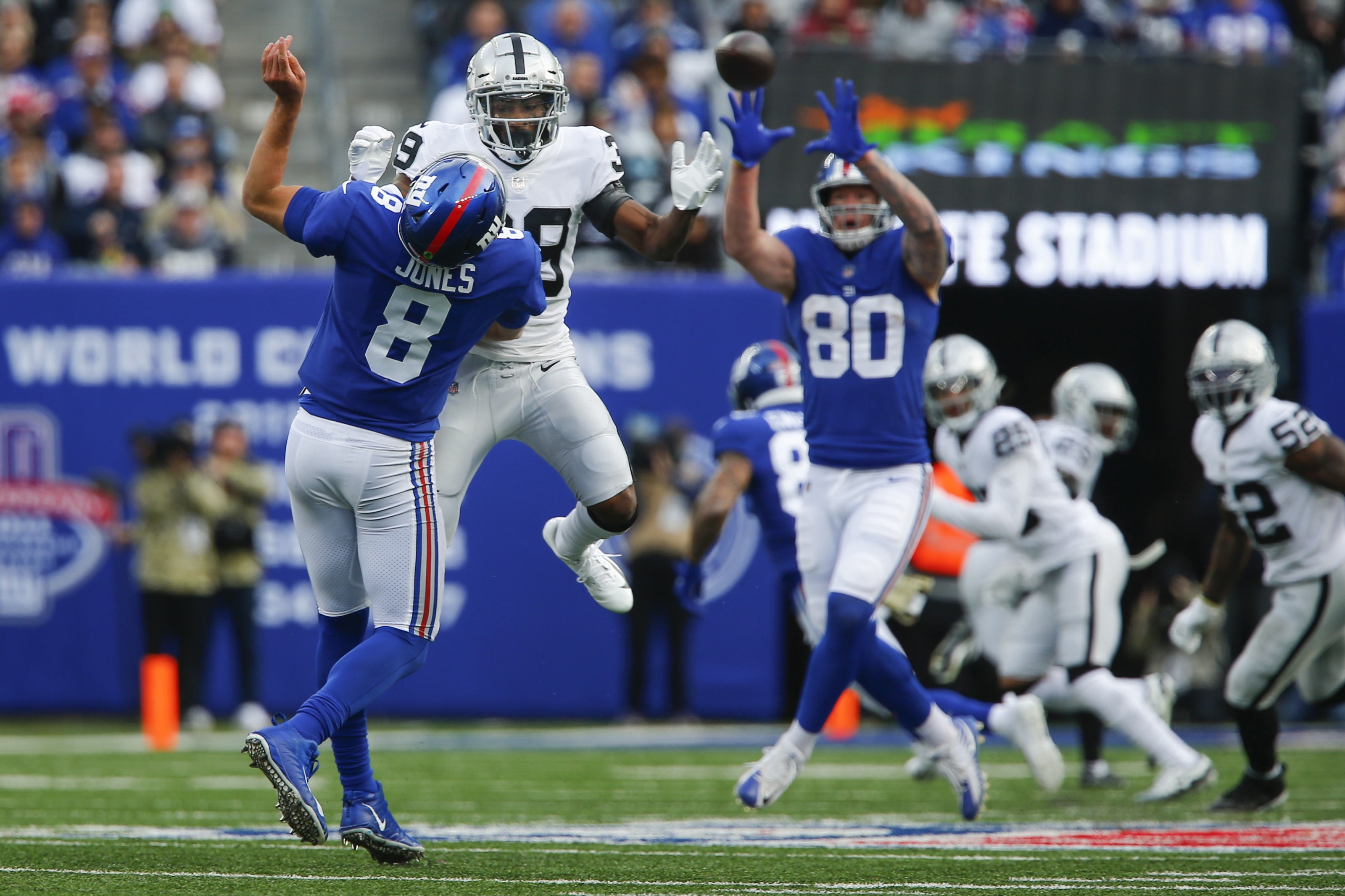 Notebook: Giants secondary getting healthier at right time