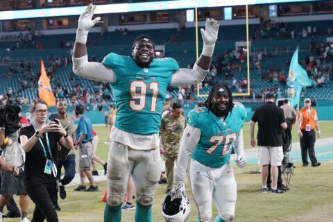 Picture imperfect: Hunt’s play shows Dolphins still believe