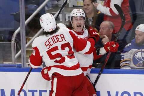 Seider scores in OT as Red Wings beat Sabres 4-3
