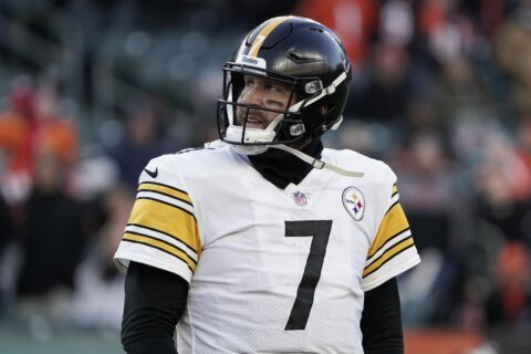 Steelers search for answers after blowout by Bengals