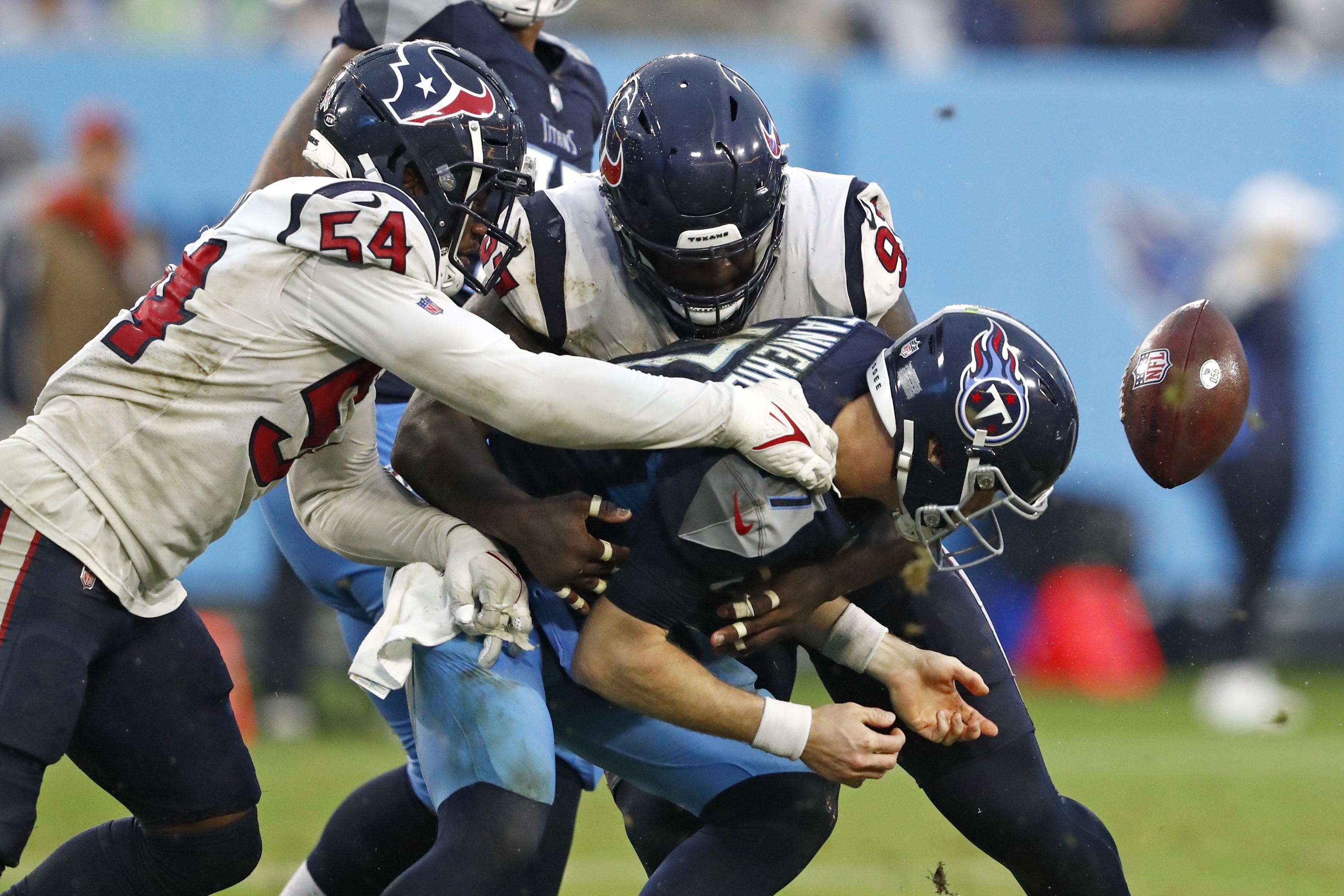 Why didn't Titans' Julio Jones finish Colts game? Mike Vrabel responds