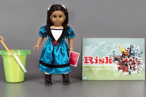 American Girl Dolls, Risk, sand make it to Toy Hall of Fame