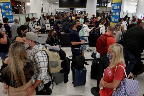 Thanksgiving travelers set TSA pandemic record  — more than 2.3 million in the air