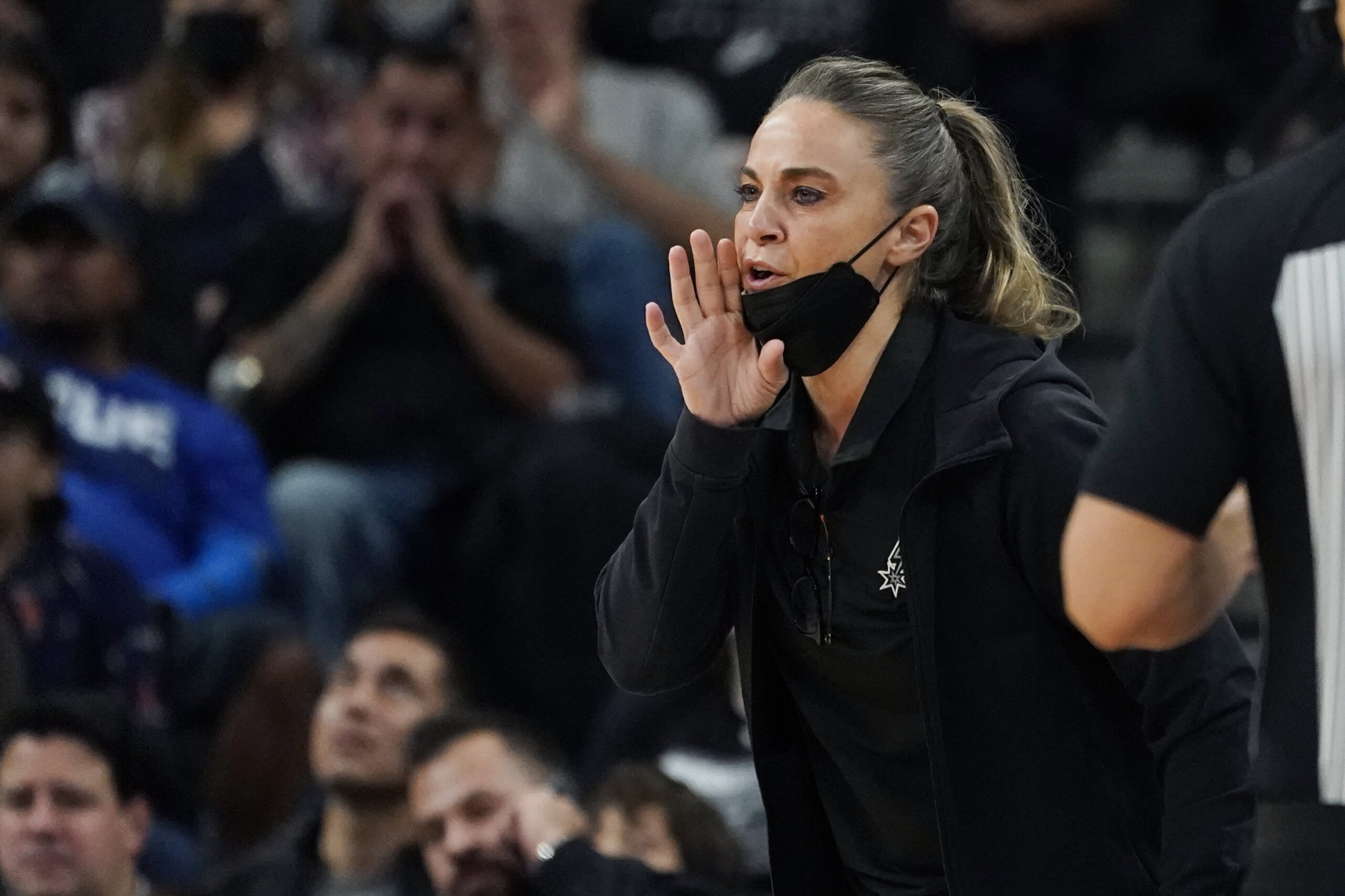 After 8 years as NBA assistant, Hammon to lead team in WNBA WTOP News