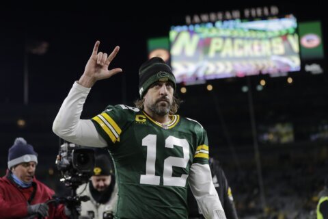Packers back on top of AP Pro32 poll; Bucs, Pats follow