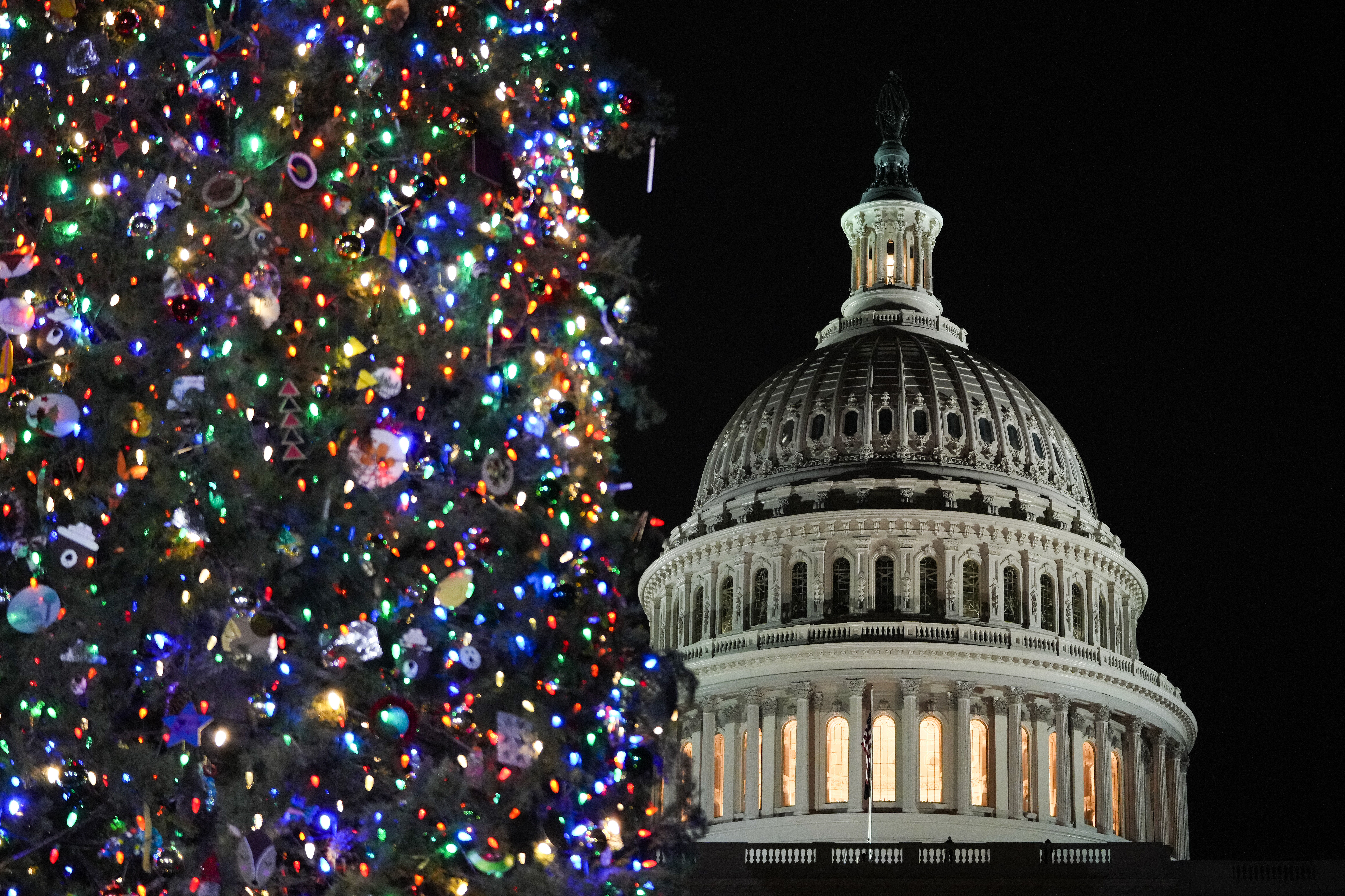 Christmas forecast: Cloudy and unusually mild for DC region