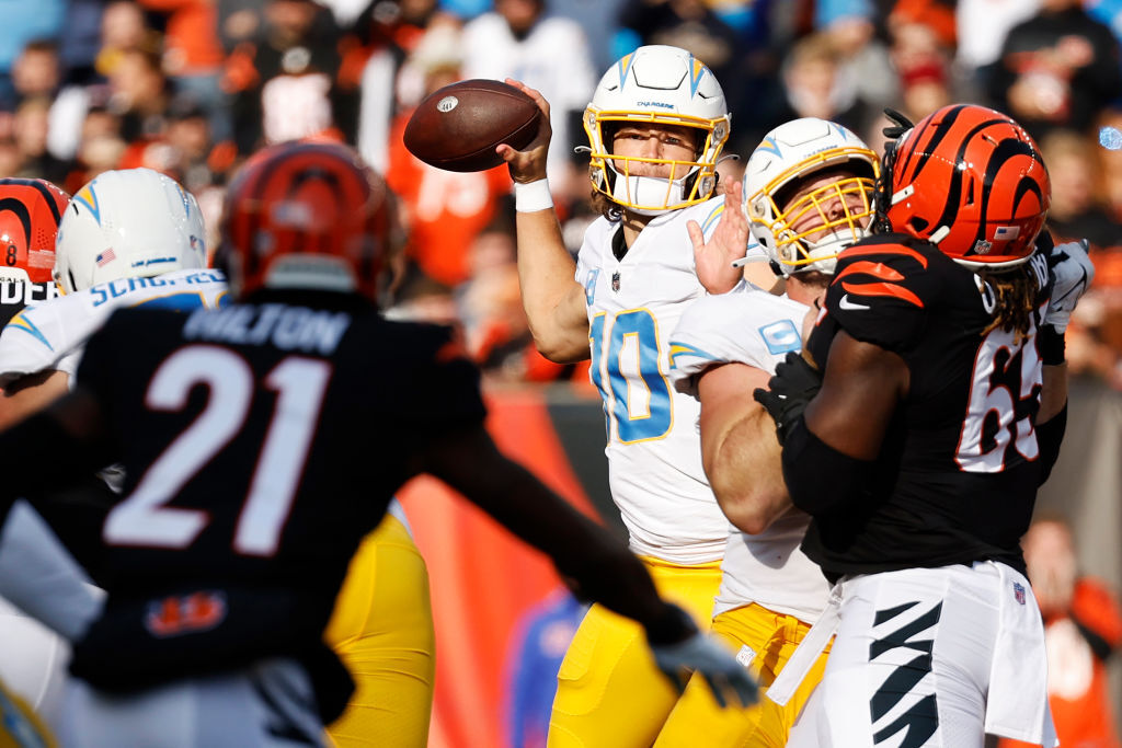 <p><em><strong>Chargers 41</strong></em><br />
<em><strong>Bengals 22</strong></em></p>
<p>Cincy entered this game having scored 30 or more points in 5 of their last 6 but that still wouldn&#8217;t have been enough against Justin Herbert. I know Joe Burrow had a busted pinkie but Herbert looks like he&#8217;ll be the better quarterback for the long run.</p>
