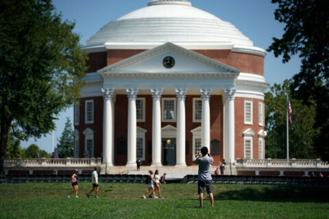 University of Virginia requiring COVID-19 boosters for students and staff