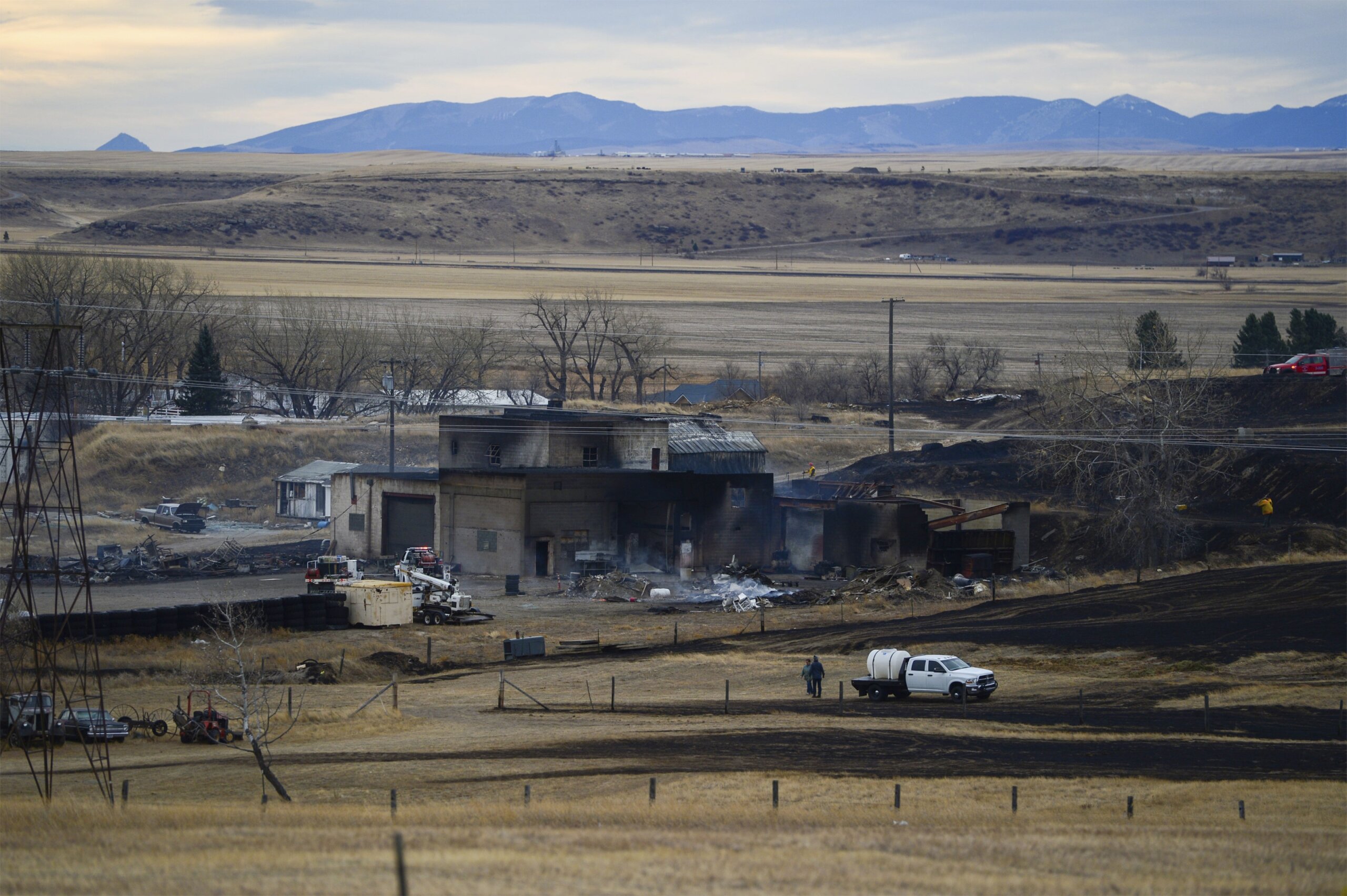 Wind Pushed Fires Force Evacuations Burn Homes In Montana Wtop News 9439