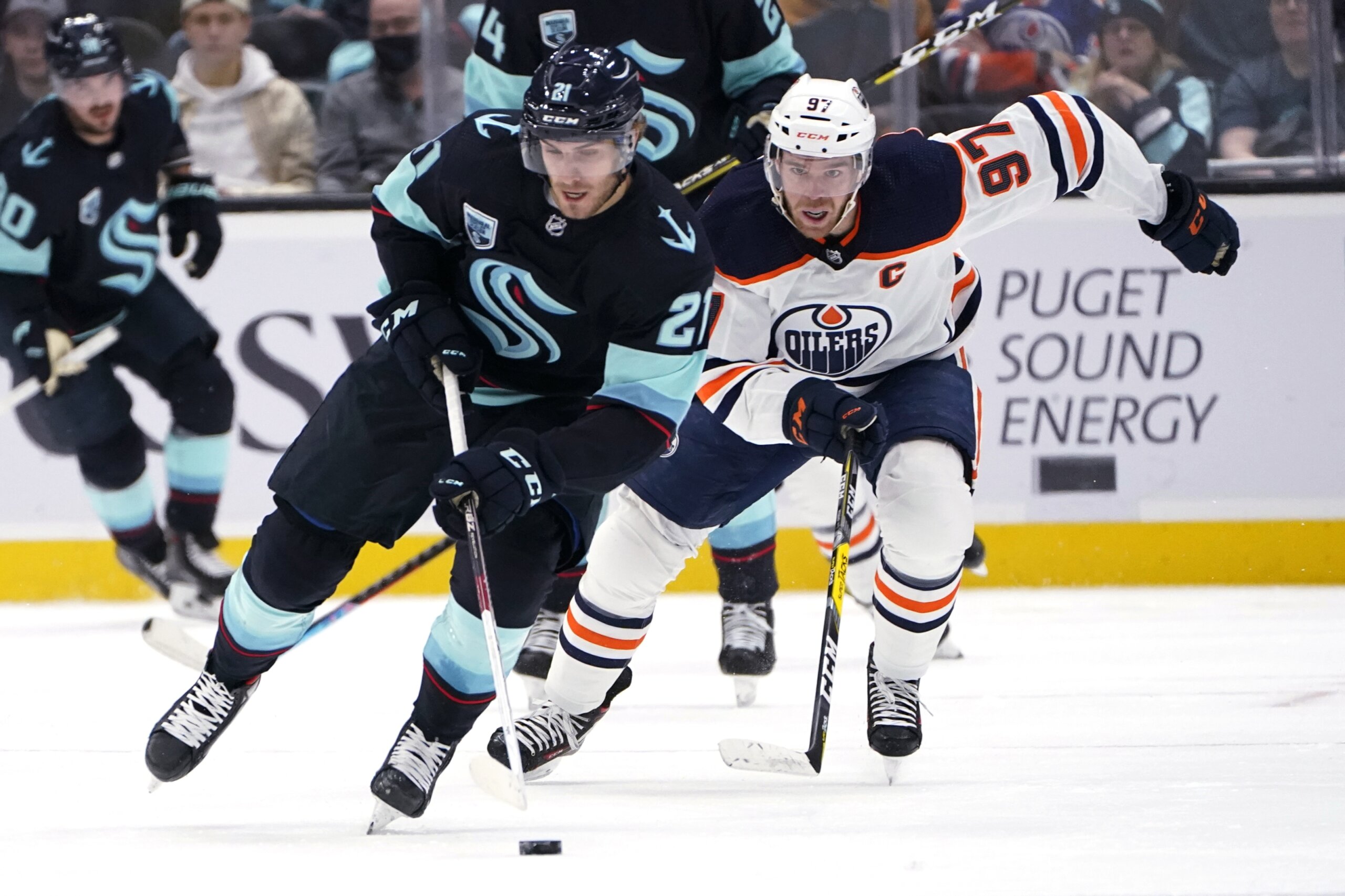 Kraken take early lead, hold off Oilers for 4-3 victory - WTOP News