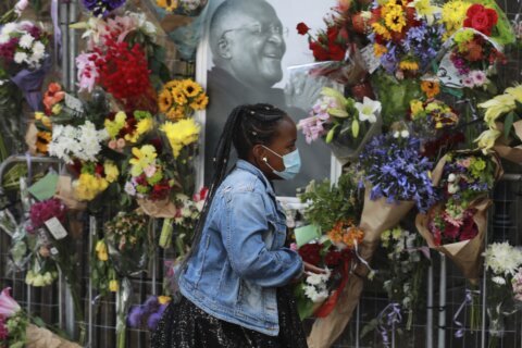 Tutu’s family gathers in South Africa for Cape Town funeral