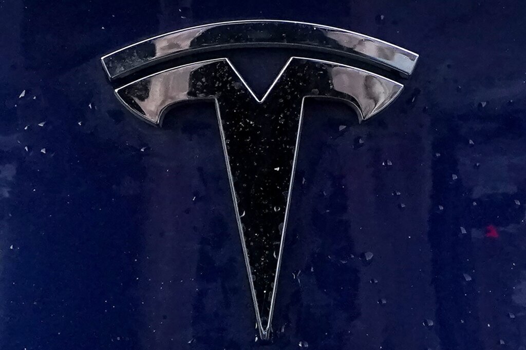 Tesla Model 3 recall over rear camera connection