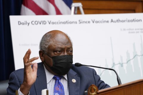 House Majority Whip Jim Clyburn reports COVID infection