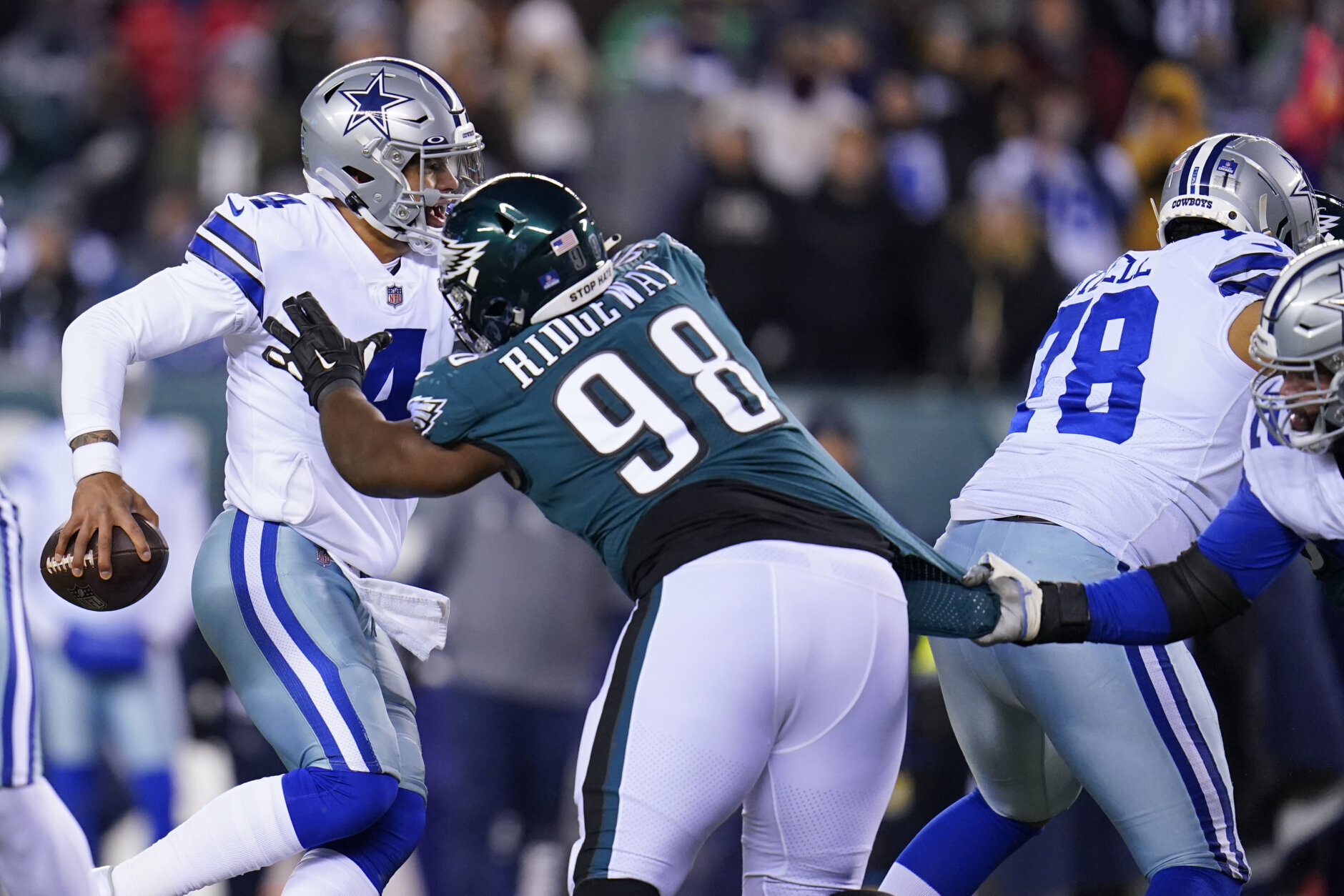 <p><em><strong>Cowboys 51</strong></em><br />
<em><strong>Eagles 26</strong></em></p>
<p>Given Philly didn&#8217;t play many of their starters, Dallas winning this game in this fashion isn&#8217;t nearly as impressive as the final stats imply. But give it up for Dak Prescott having a record-setting comeback season and the Cowboys&#8217; <a href="https://profootballtalk.nbcsports.com/2022/01/08/cowboys-have-had-22-players-score-a-touchdown-this-season-setting-an-nfl-record/" target="_blank" rel="noopener">unprecedented spreading of the wealth</a> to seal up a favorable matchup in a home playoff game.</p>
<p>Philadelphia is almost certain to go one-and-done in the playoffs but 2021 was a fine first step for the Nick Sirianni era. A fine performance on the road against the defending champs would be a compelling case for Jalen Hurts to remain QB1 in Philly.</p>
